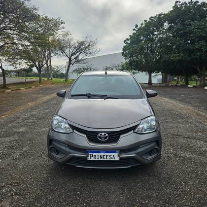 TOYOTA ETIOS 1.5 X SEDAN 16V FLEX 4P MANUAL